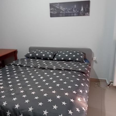 Scenario Studios كوموتيني المظهر الخارجي الصورة